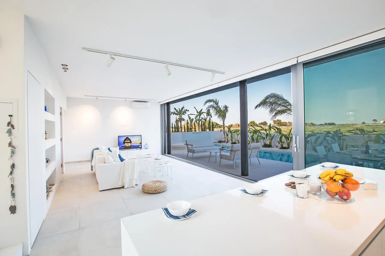White Pearl Villas プロタラス 0*,  キプロス